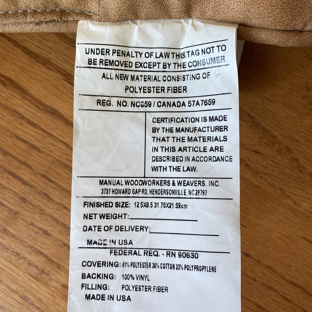 NWT The Manual Woodworkers and Weavers Tapestry‎ Barbed Wire Fences Pillow 12x8